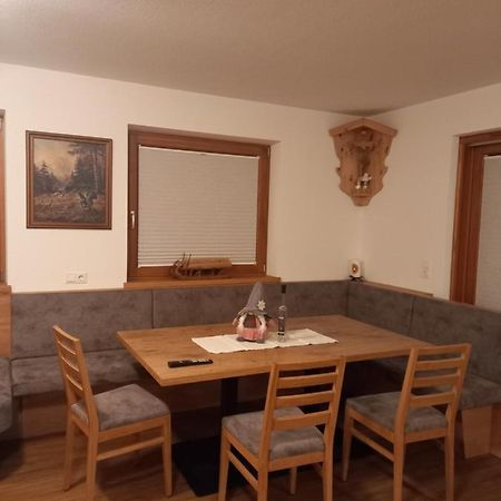 Grosszuegiges Apartment Georg Mayrhofen Barrierefrei Hollenzen Esterno foto