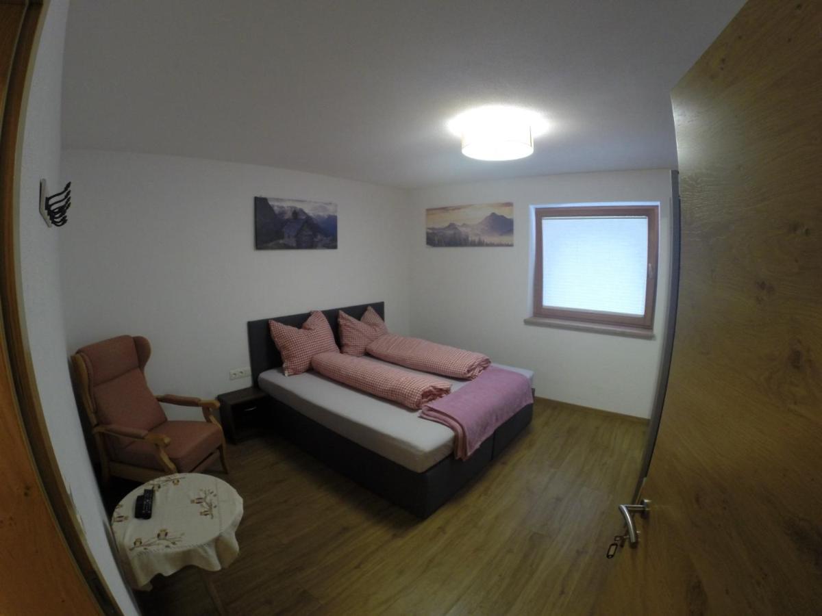 Grosszuegiges Apartment Georg Mayrhofen Barrierefrei Hollenzen Esterno foto