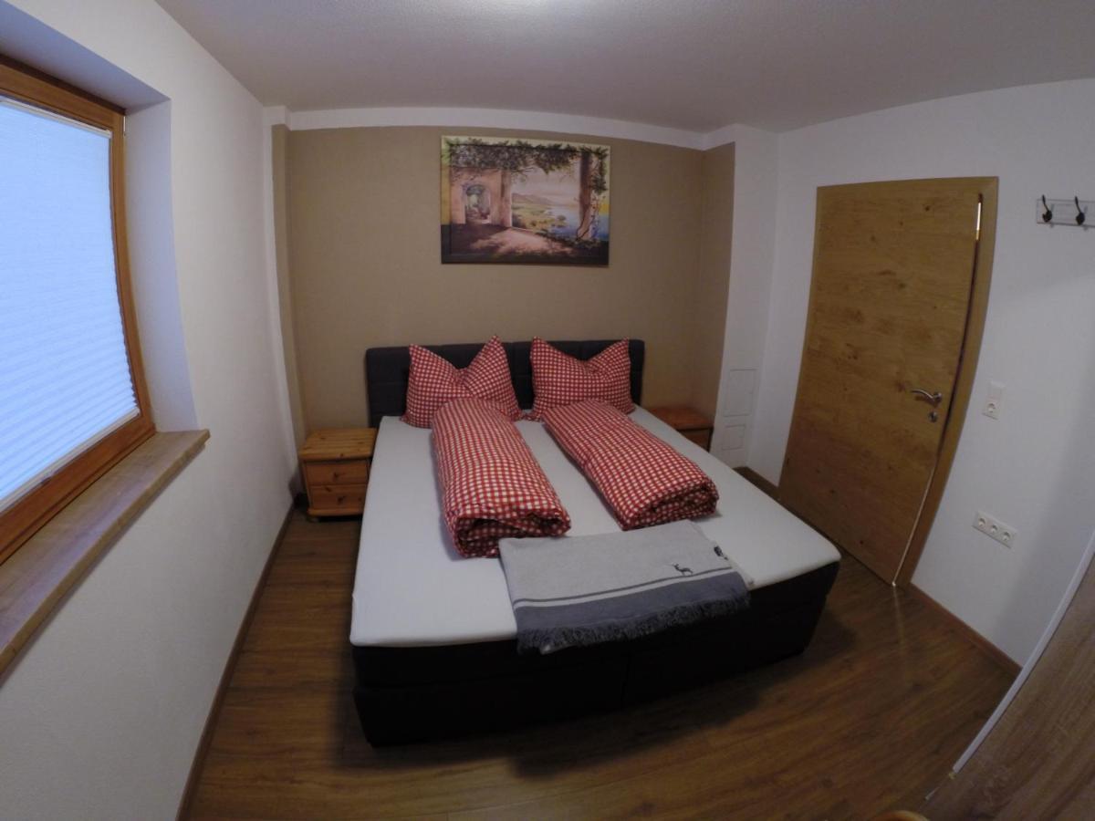 Grosszuegiges Apartment Georg Mayrhofen Barrierefrei Hollenzen Esterno foto